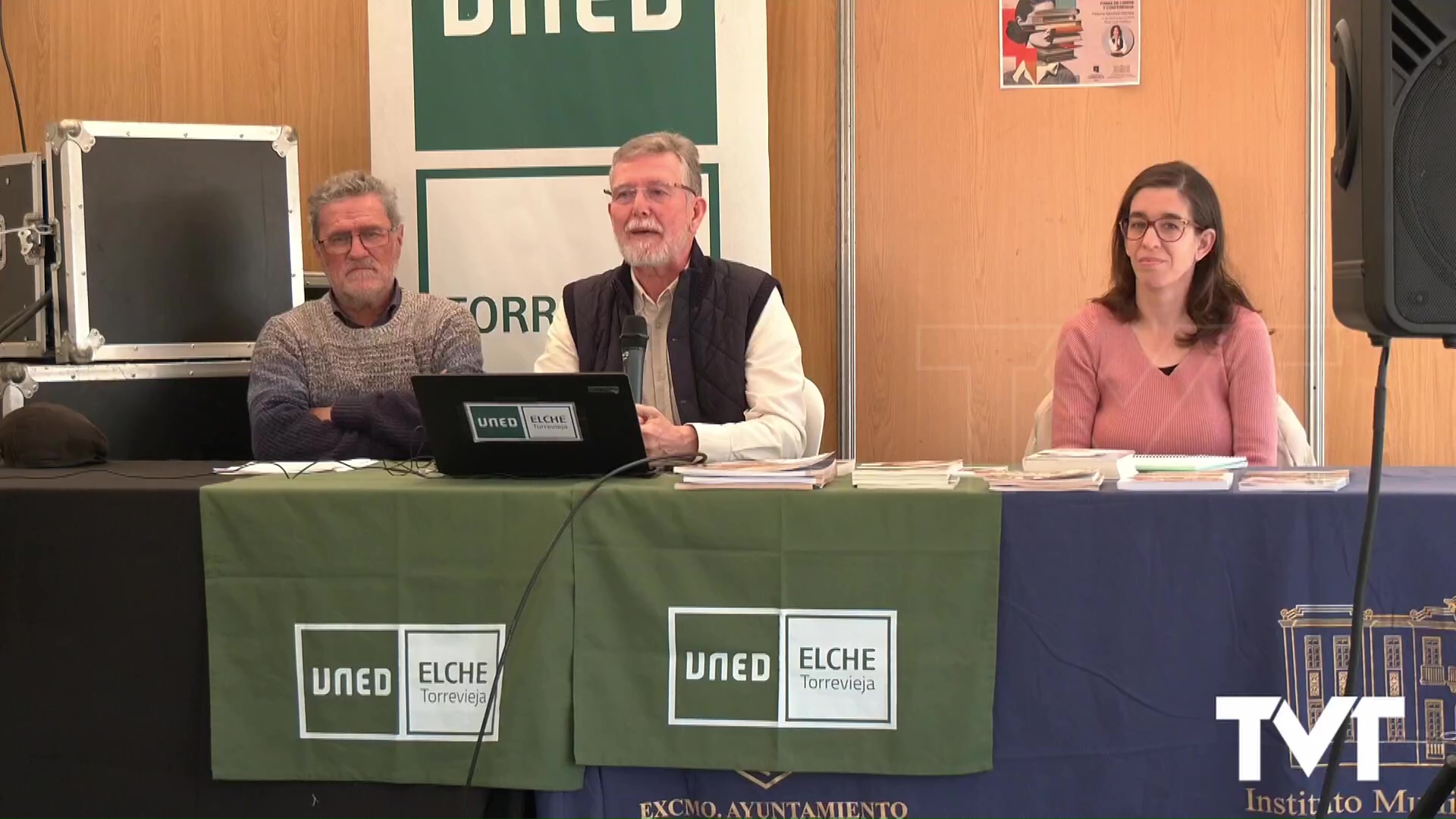 Feria del libro: Proyectos UNED